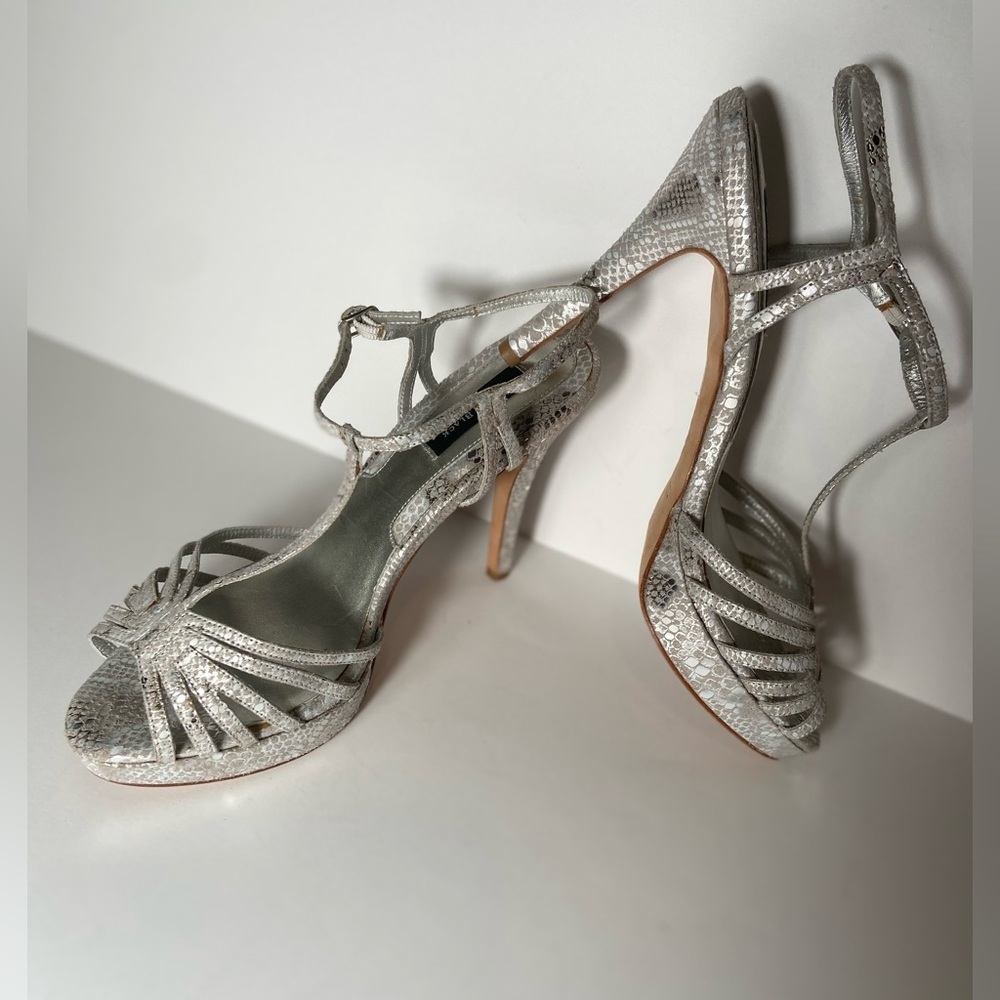 White House Black Market~Snakeskin Upper~Leather Outsole~Platform~Heels~Size 9